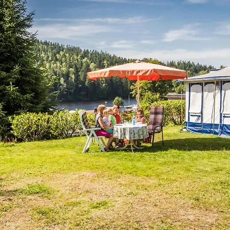 Freizeit- Und Campinganlage Gaisweiher * Flossenburg